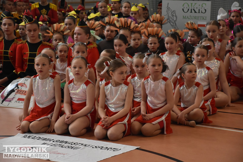 Mistrzostwa Polski mażoretek w Chmielowie