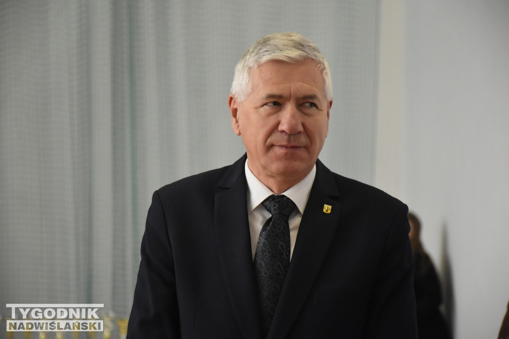 Mistrzostwa Polski mażoretek w Chmielowie