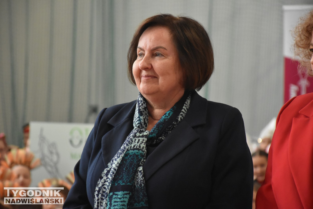 Mistrzostwa Polski mażoretek w Chmielowie