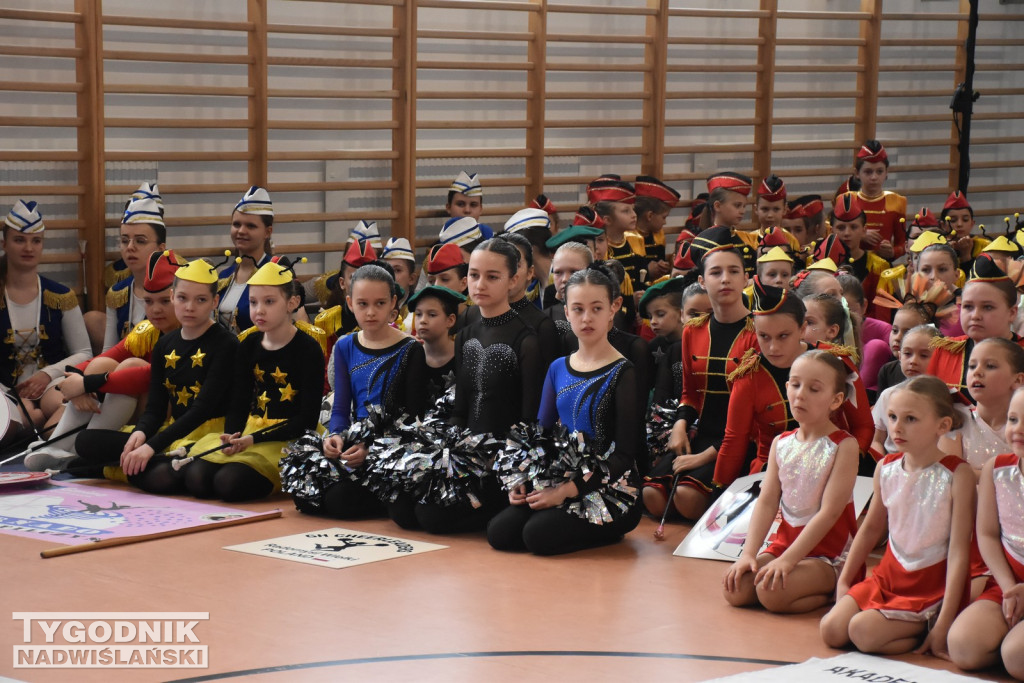 Mistrzostwa Polski mażoretek w Chmielowie