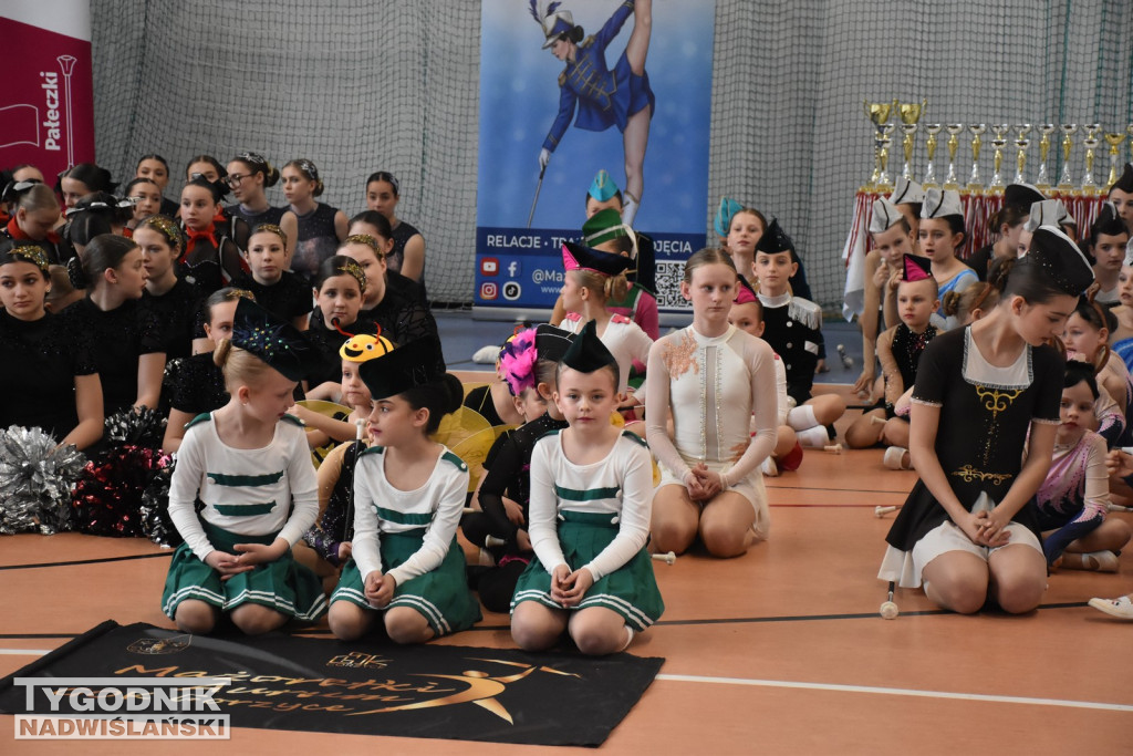 Mistrzostwa Polski mażoretek w Chmielowie