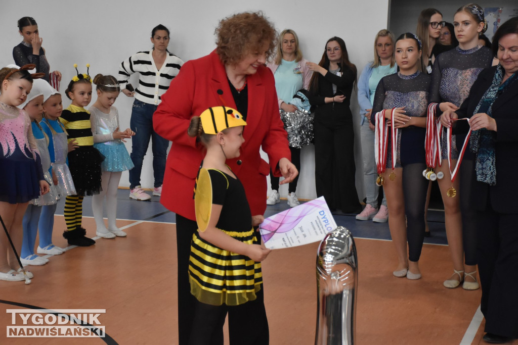 Mistrzostwa Polski mażoretek w Chmielowie