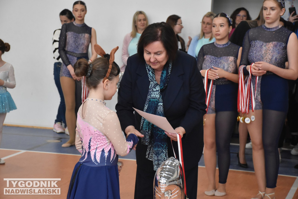 Mistrzostwa Polski mażoretek w Chmielowie