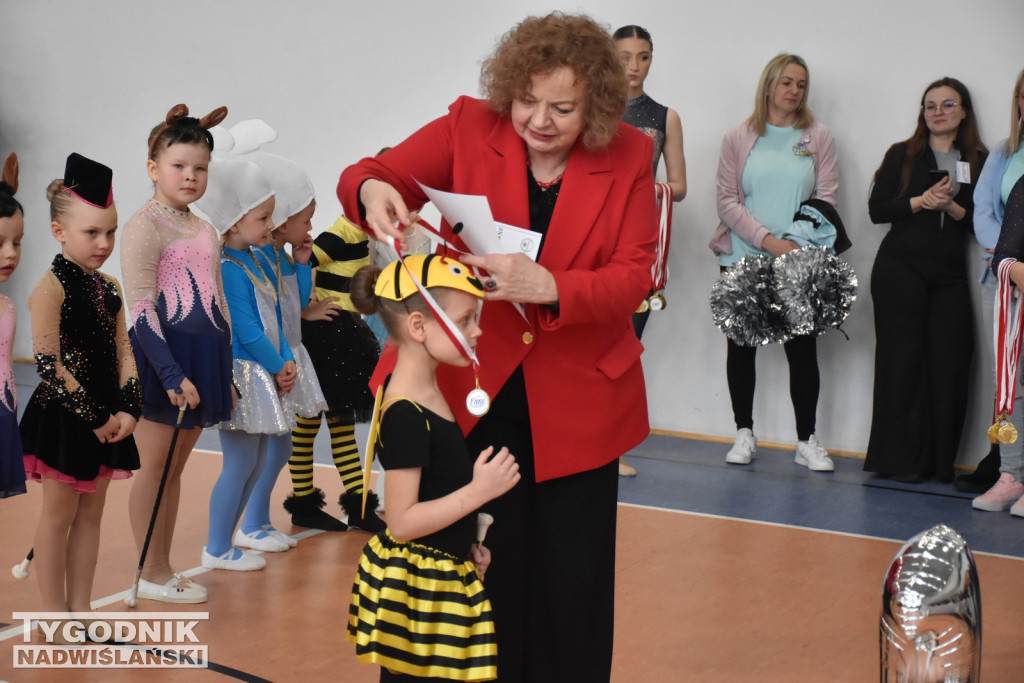 Mistrzostwa Polski mażoretek w Chmielowie