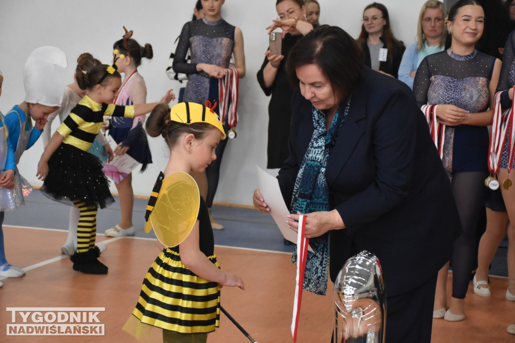 Mistrzostwa Polski mażoretek w Chmielowie