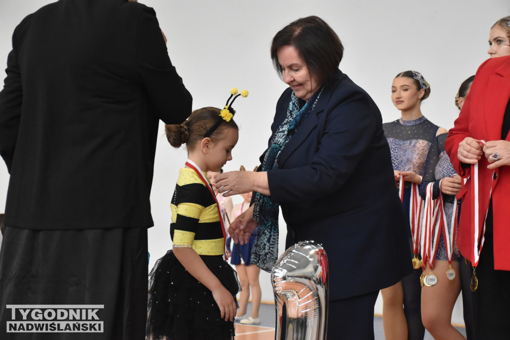 Mistrzostwa Polski mażoretek w Chmielowie