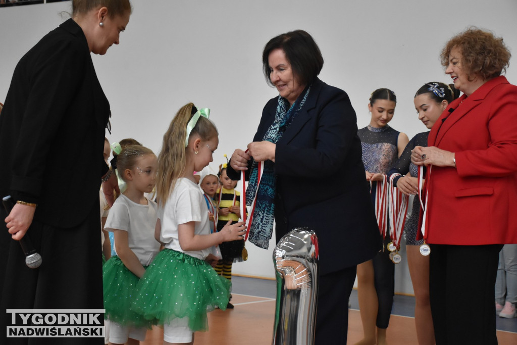 Mistrzostwa Polski mażoretek w Chmielowie