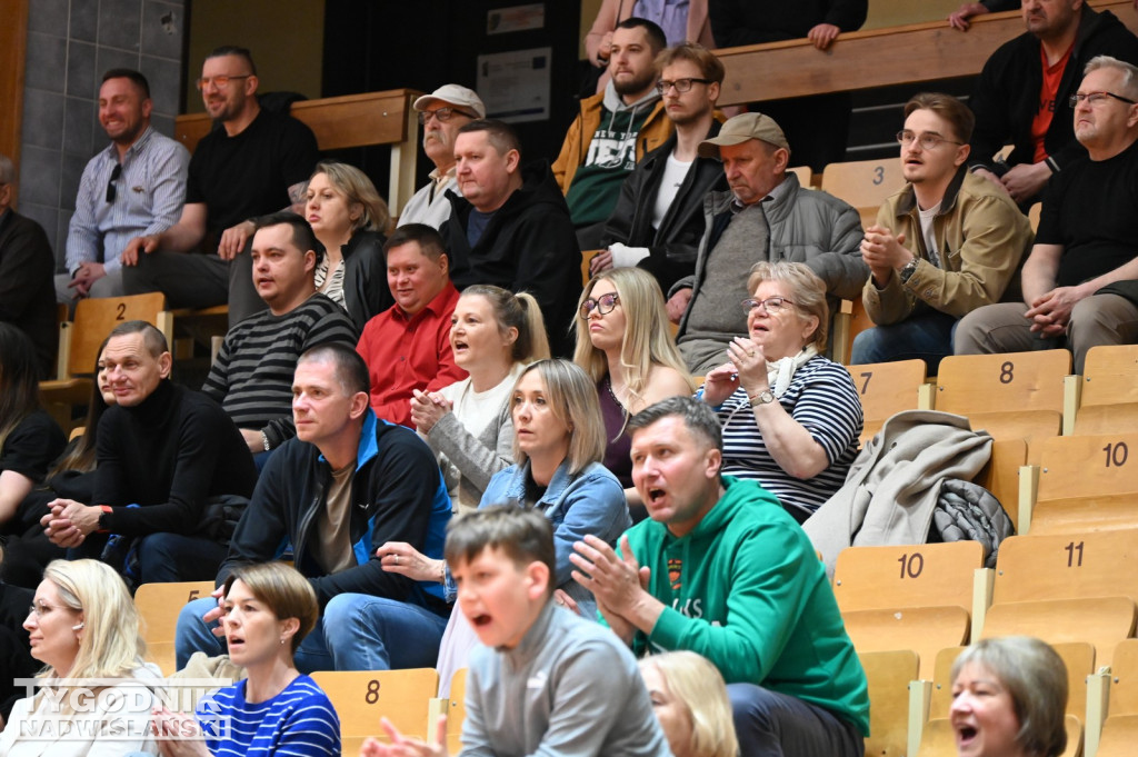 Kibice na meczu MKKS Siarka - AZS Politechnika Gdańska