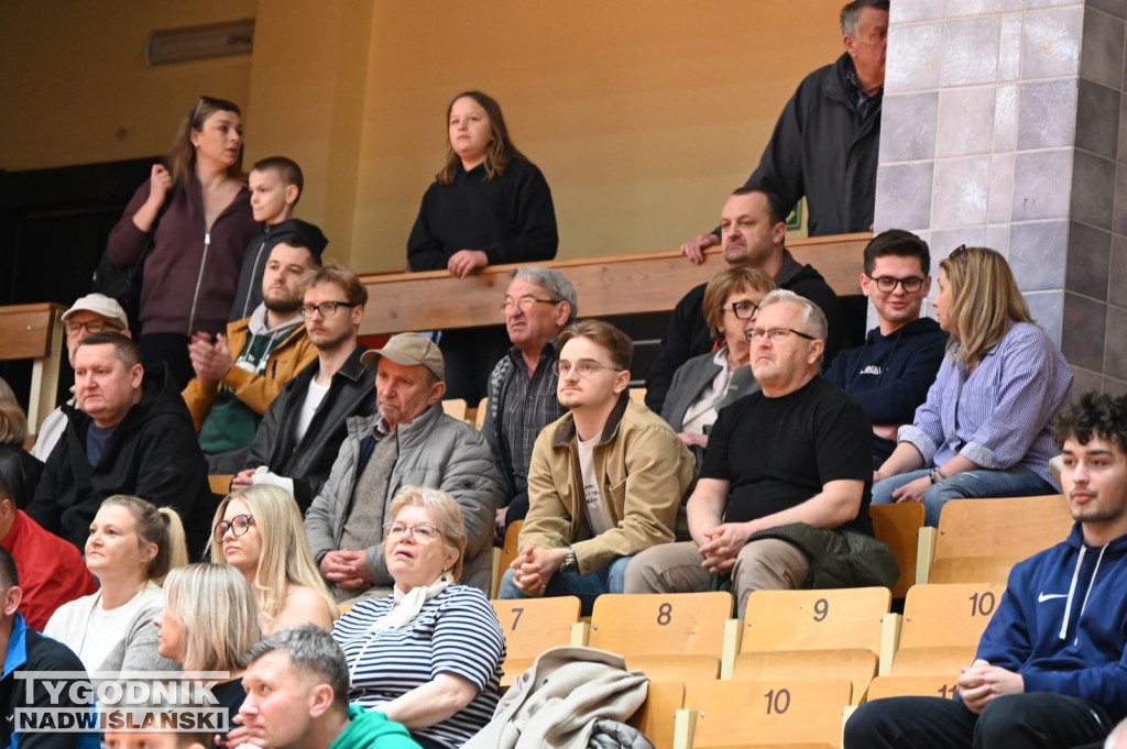 Kibice na meczu MKKS Siarka - AZS Politechnika Gdańska