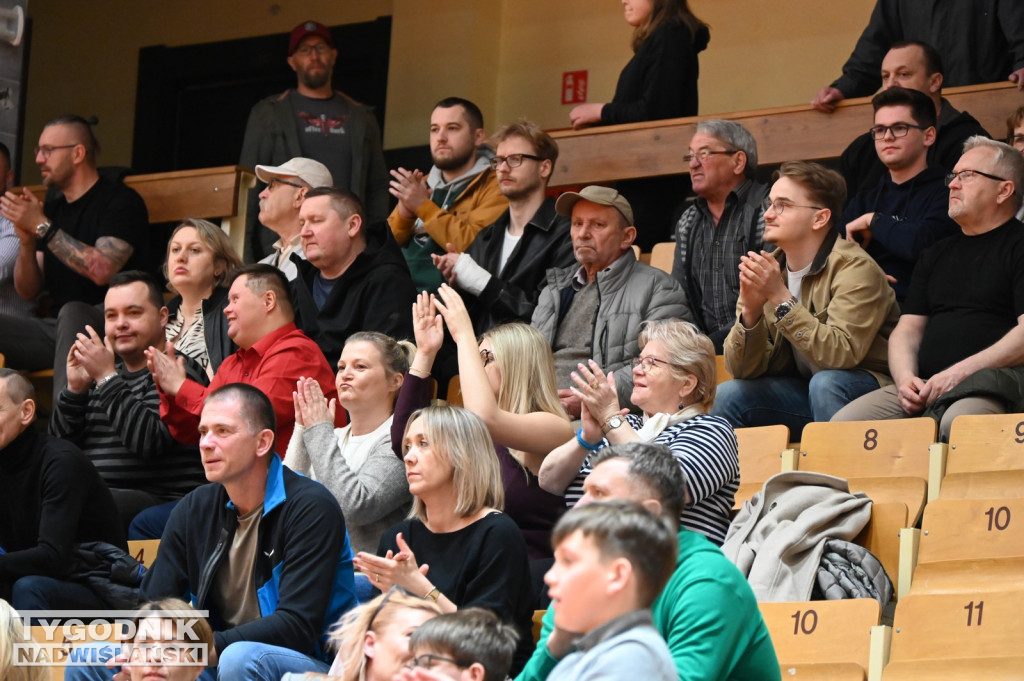 Kibice na meczu MKKS Siarka - AZS Politechnika Gdańska