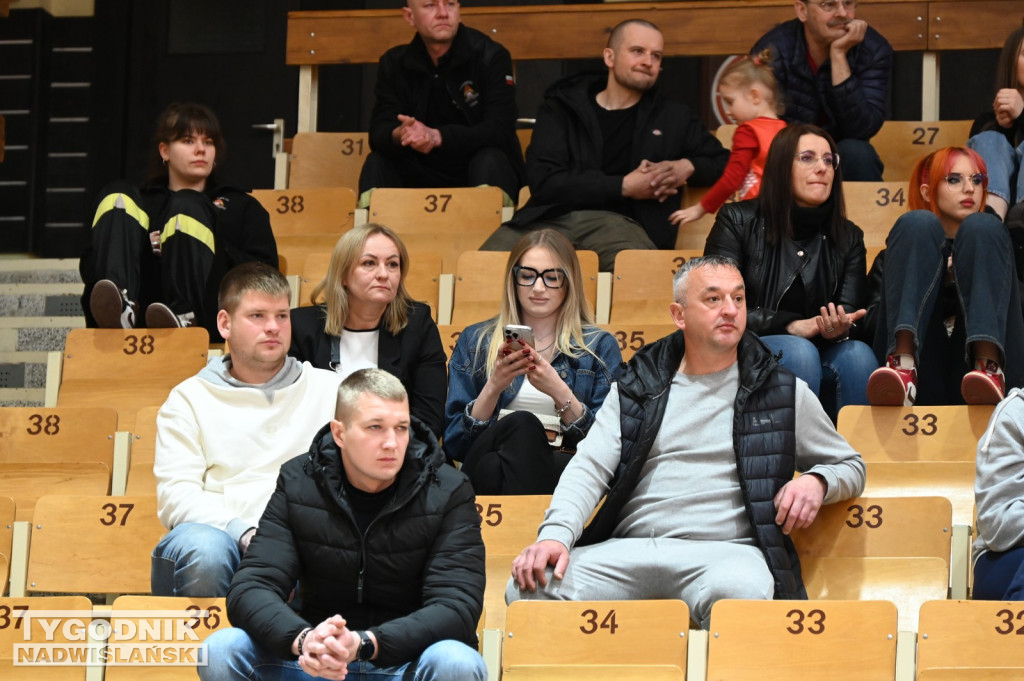 Kibice na meczu MKKS Siarka - AZS Politechnika Gdańska