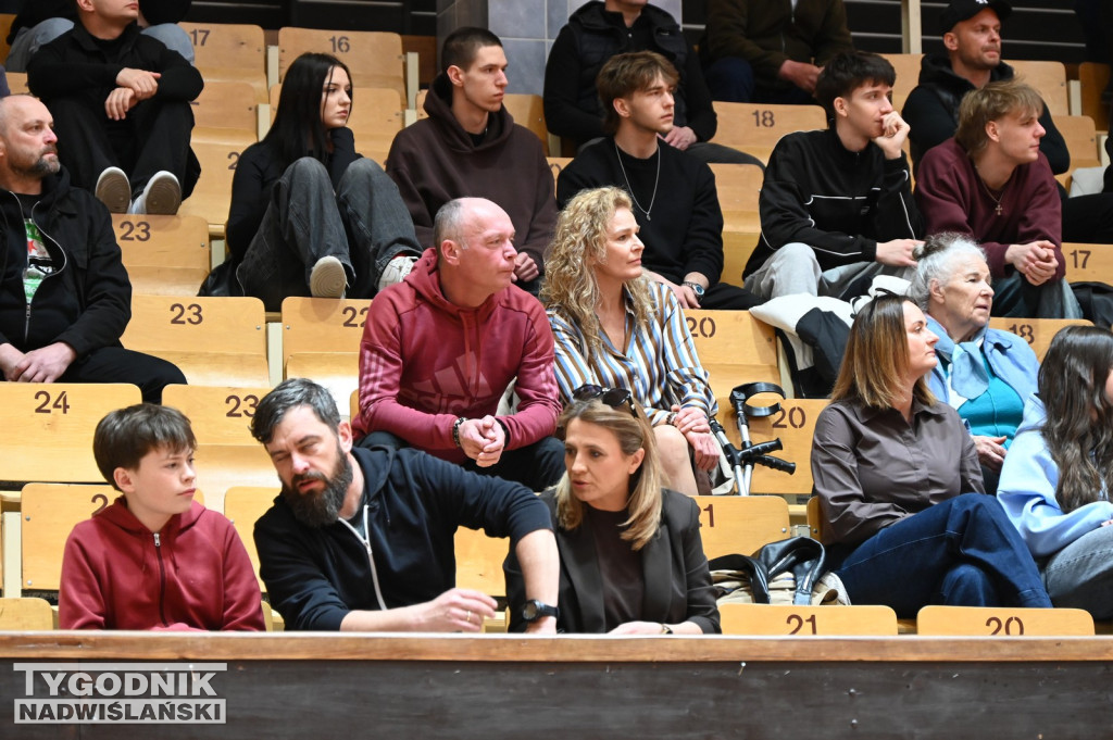 Kibice na meczu MKKS Siarka - AZS Politechnika Gdańska