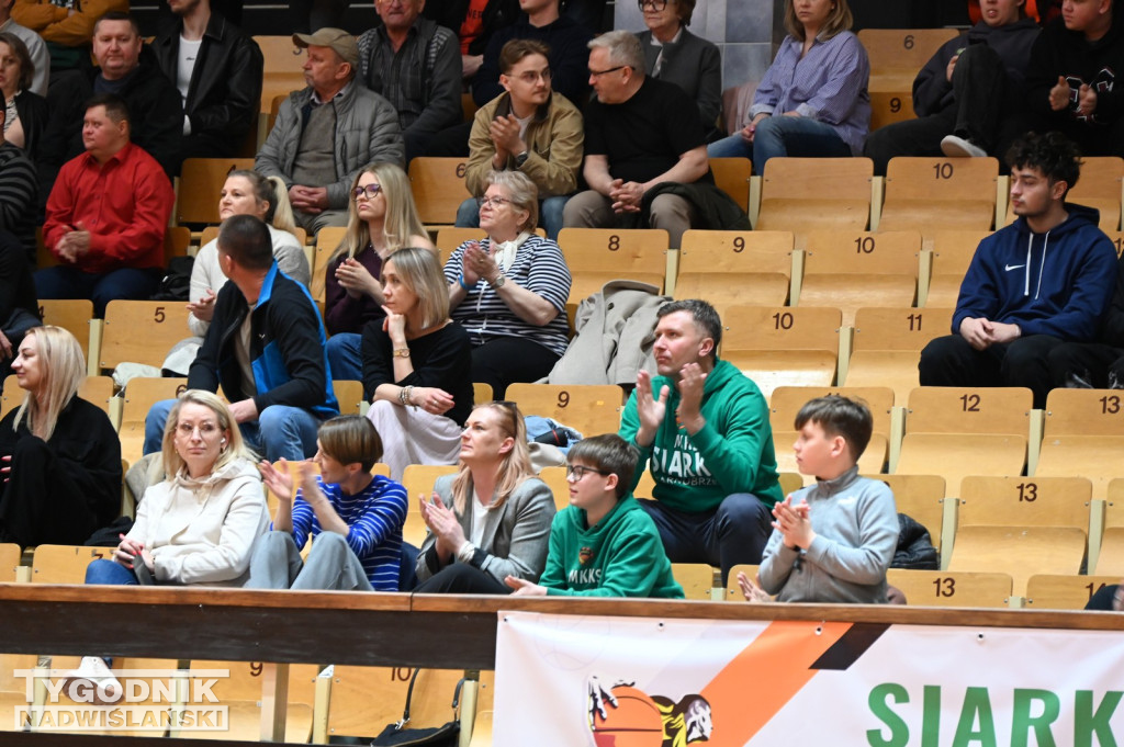 Kibice na meczu MKKS Siarka - AZS Politechnika Gdańska