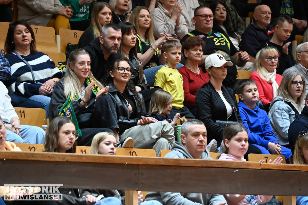 Kibice na meczu MKKS Siarka - AZS Politechnika Gdańska