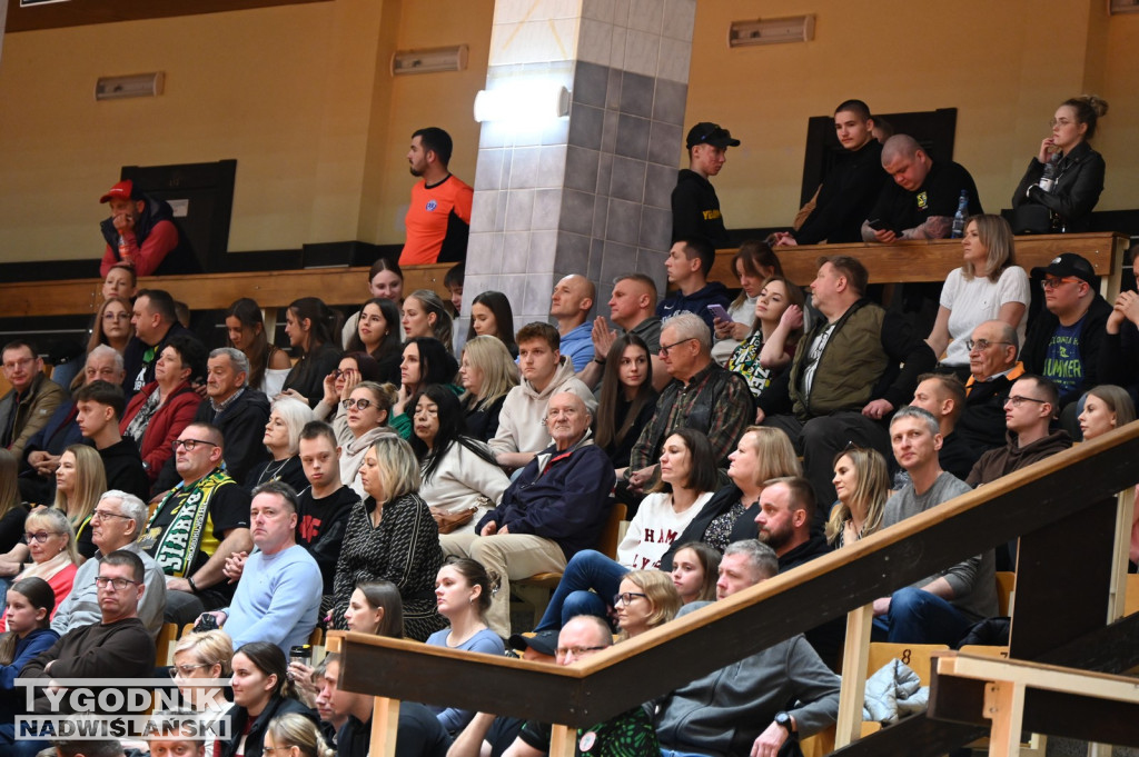 Kibice na meczu MKKS Siarka - AZS Politechnika Gdańska