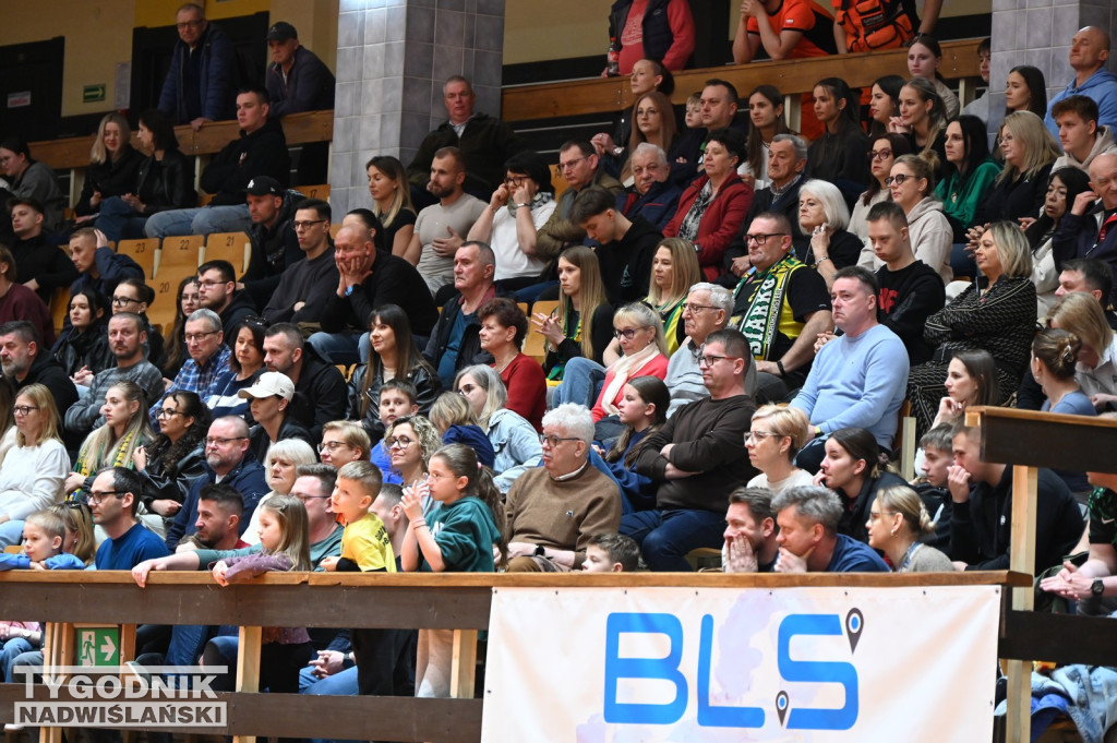 Kibice na meczu MKKS Siarka - AZS Politechnika Gdańska