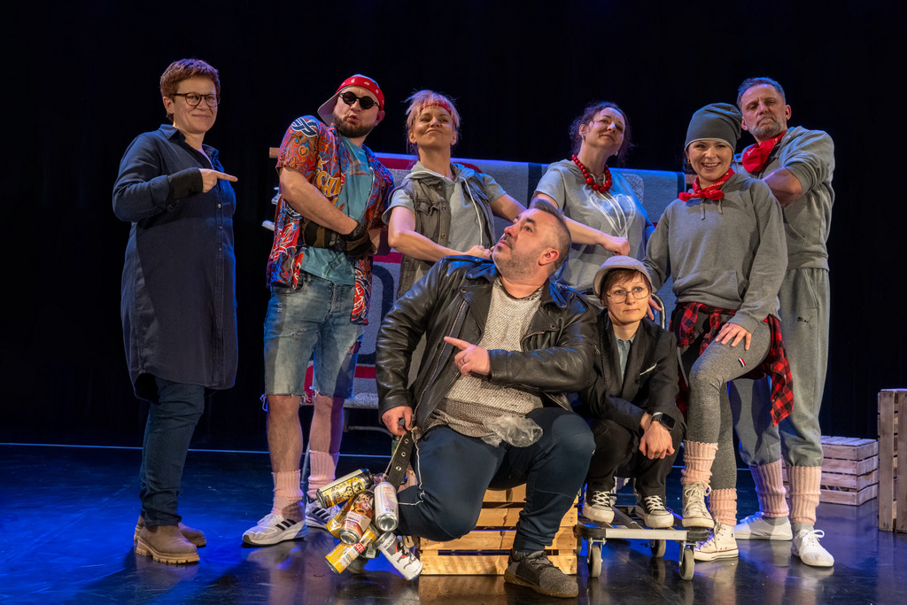 Premiera sztuki „Dziób w Dziób”