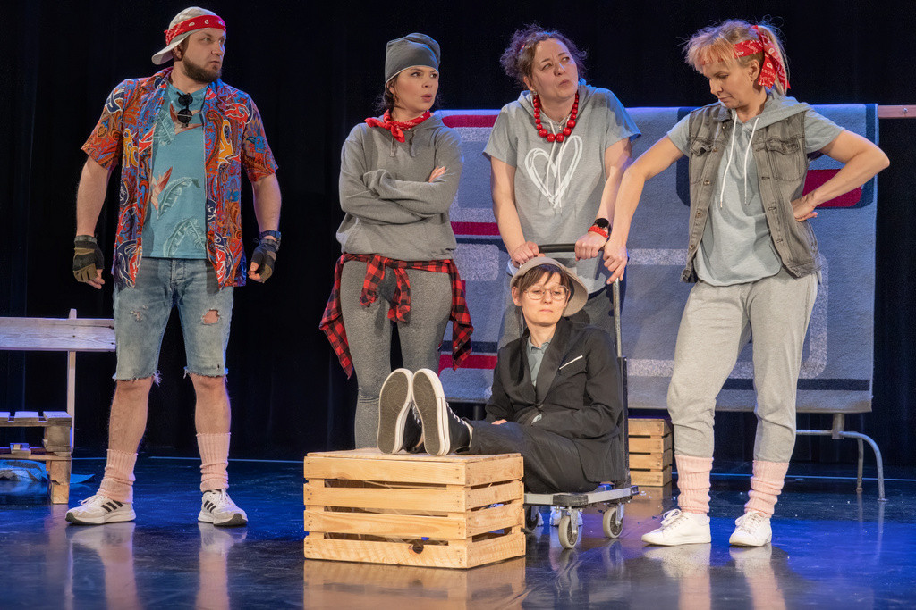 Premiera sztuki „Dziób w Dziób”