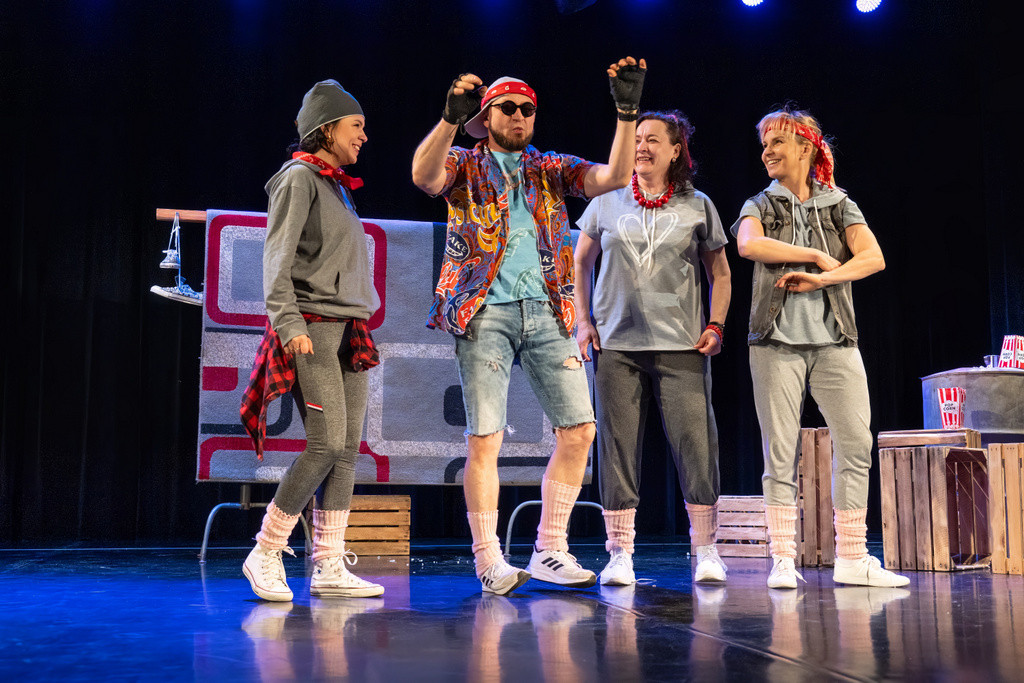 Premiera sztuki „Dziób w Dziób”