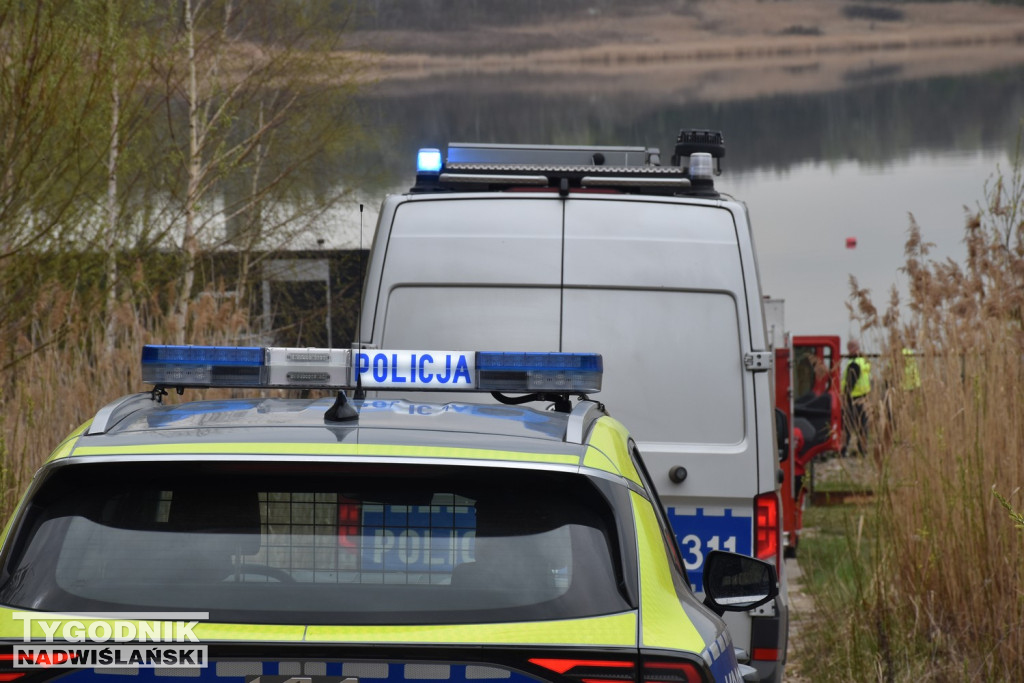 Akcja ratunkowa nad Jeziorem Tarnobrzeskim