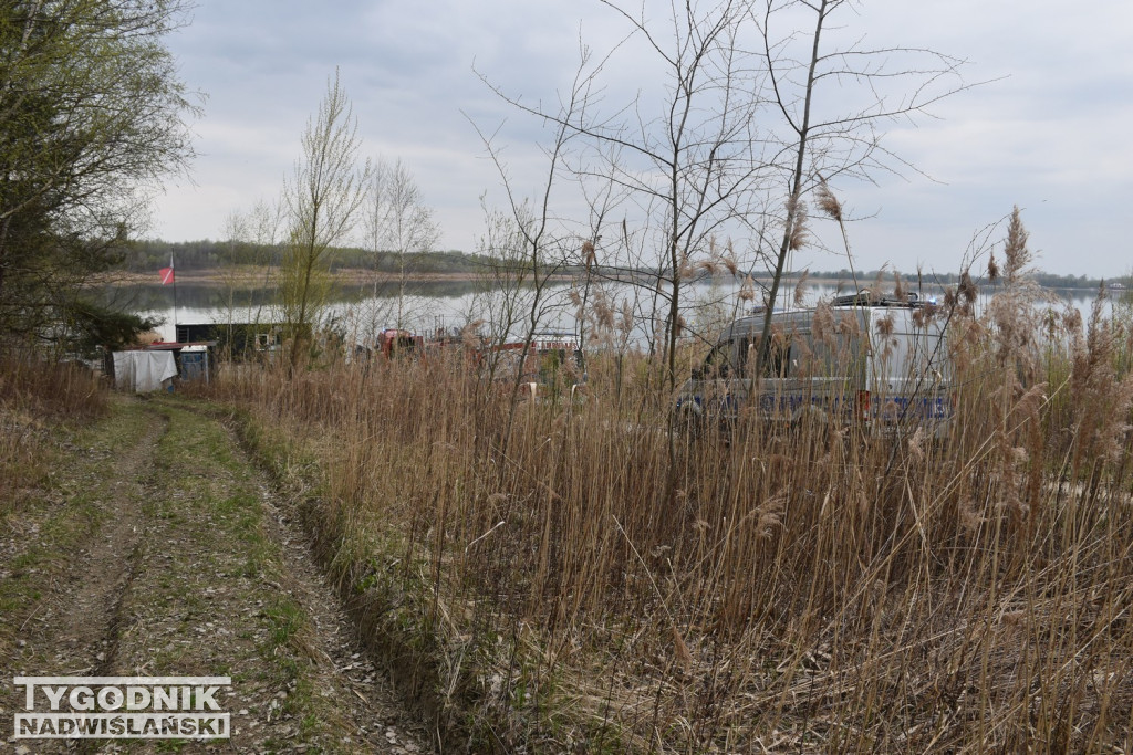 Akcja ratunkowa nad Jeziorem Tarnobrzeskim