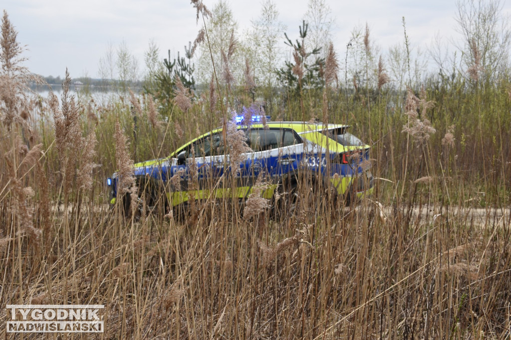 Akcja ratunkowa nad Jeziorem Tarnobrzeskim