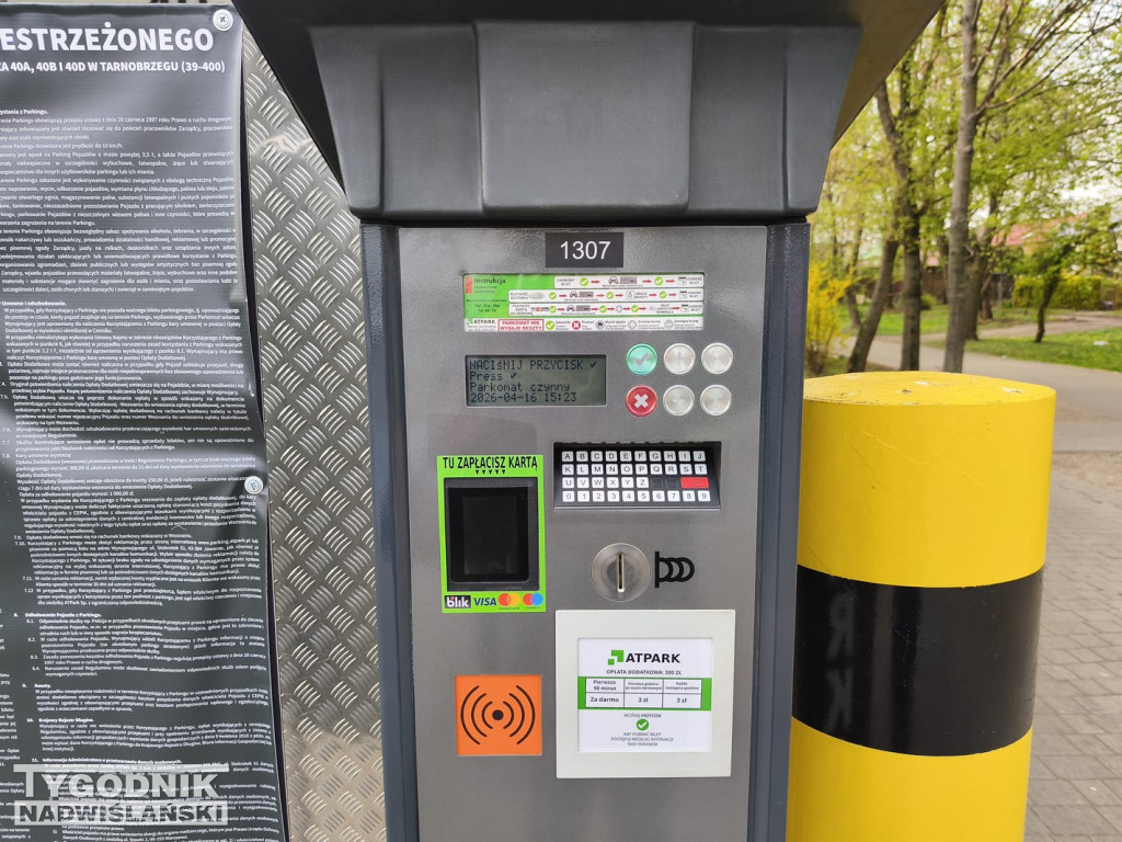 Płatny parking przy Biedronce w Tarnobrzegu