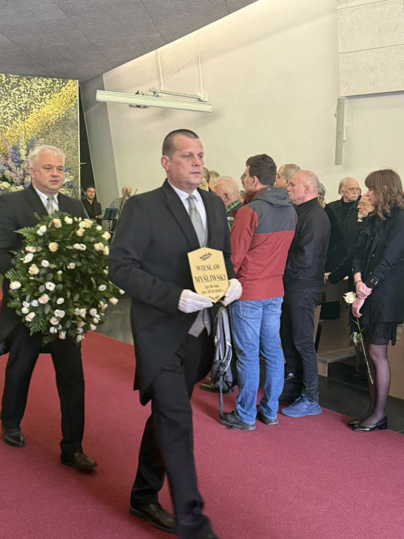 Pogrzeb Wiesława Myśliwskiego