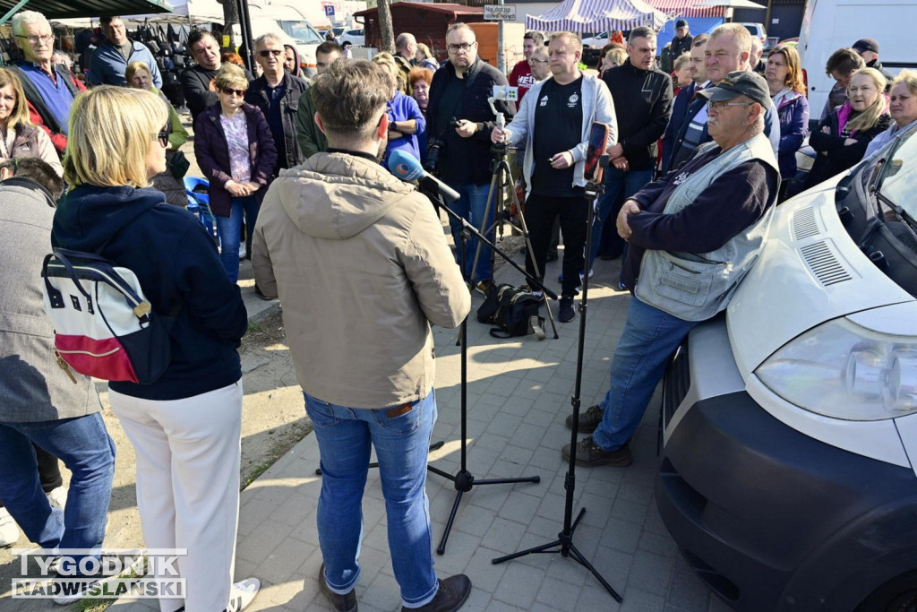 Spotkanie na targowisku w Stalowej Woli
