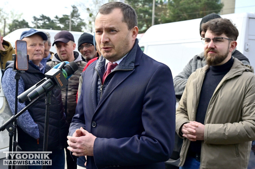 Spotkanie na targowisku w Stalowej Woli