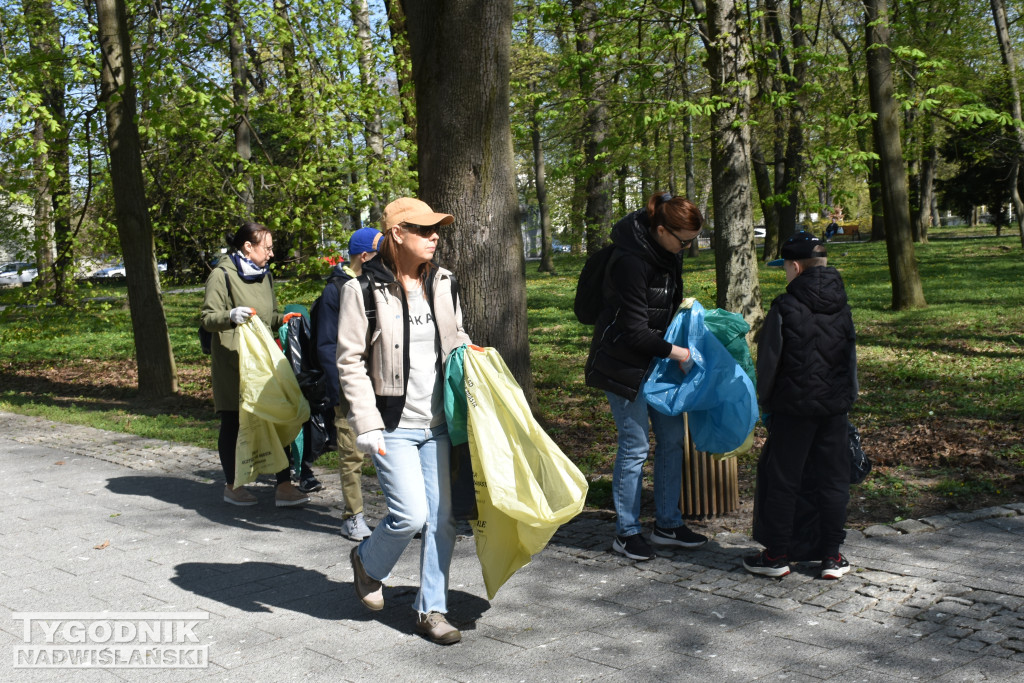 Akcja „Wspólnie sprzątaMY Sandomierz”