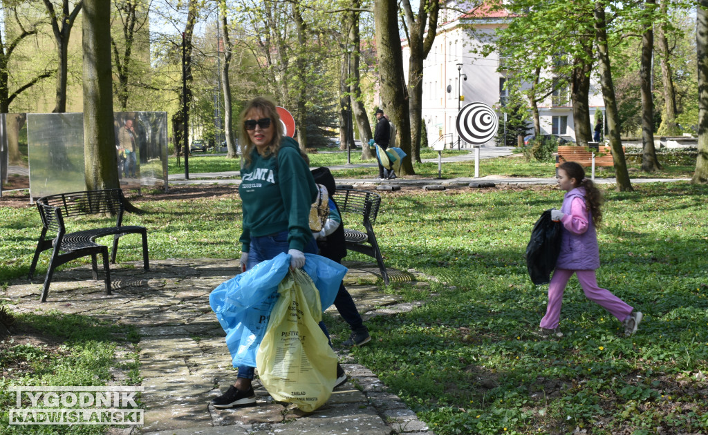 Akcja „Wspólnie sprzątaMY Sandomierz”