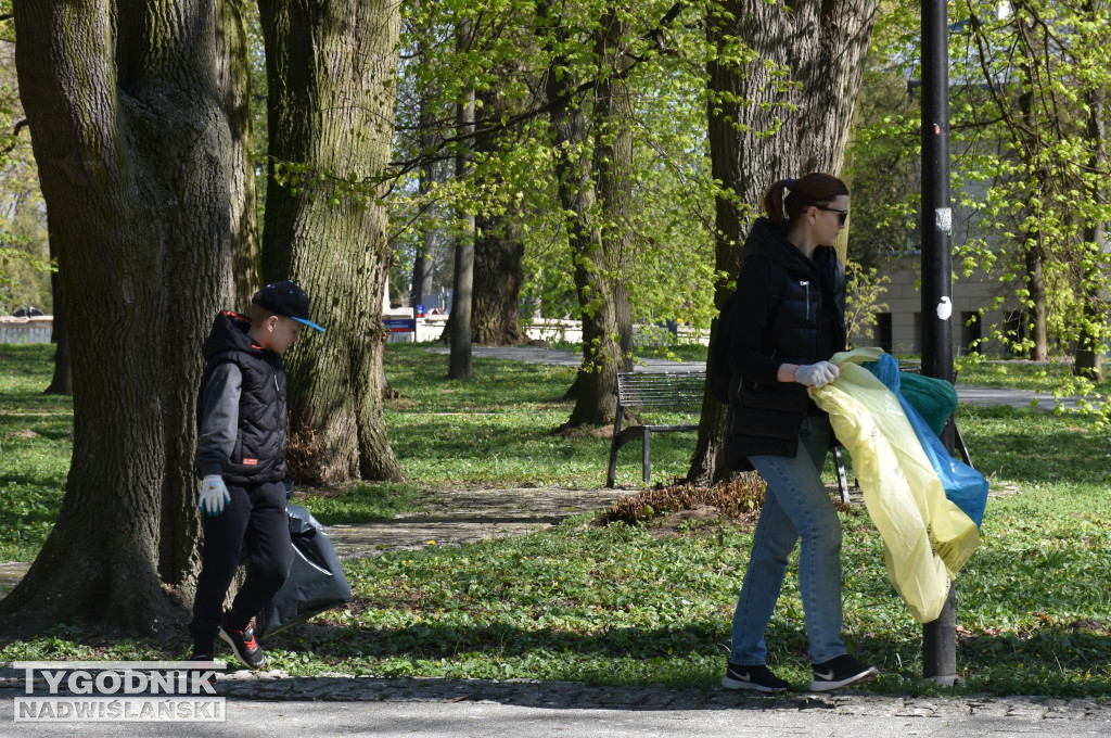 Akcja „Wspólnie sprzątaMY Sandomierz”