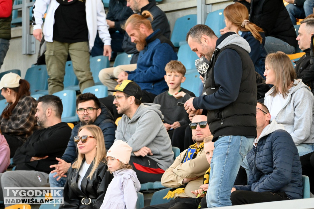 Zdjęcia kibiców mecz Siarka - Czarni