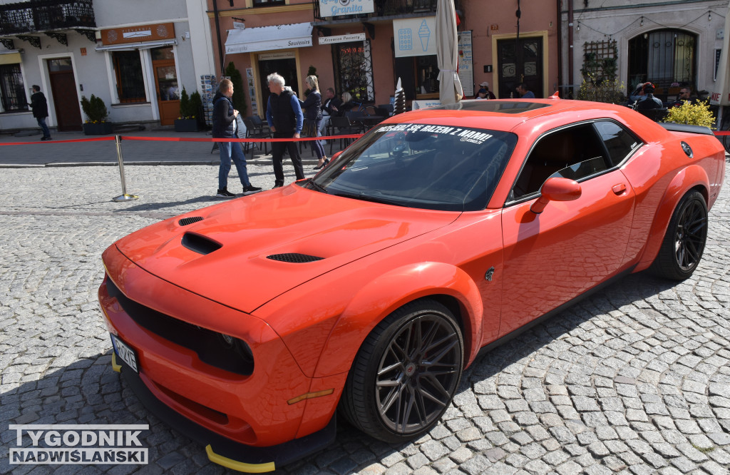 Piknik charytatywno-motoryzacyjny w Sandomierzu