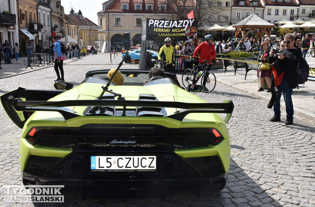 Piknik charytatywno-motoryzacyjny w Sandomierzu