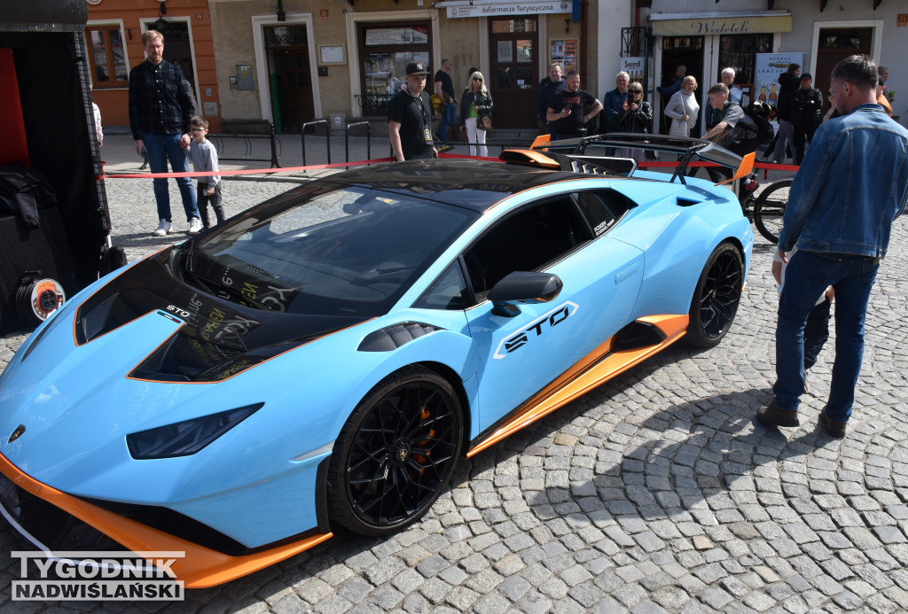 Piknik charytatywno-motoryzacyjny w Sandomierzu