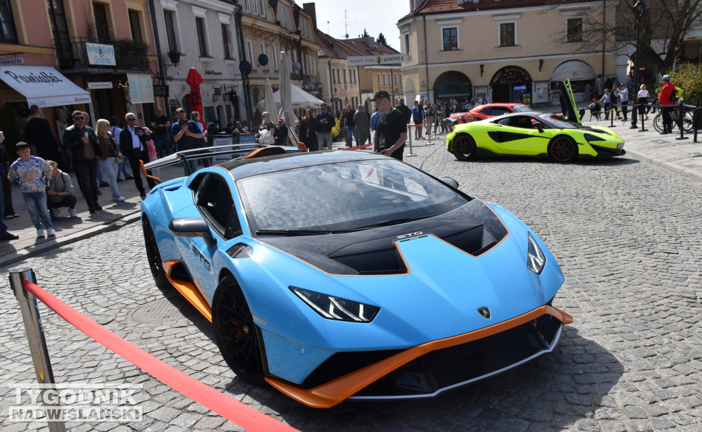 Piknik charytatywno-motoryzacyjny w Sandomierzu