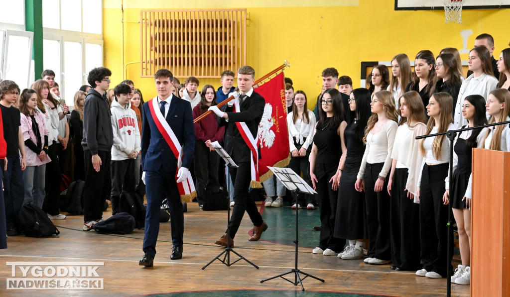 Pożegnanie maturzystów w tarnobrzeskim Rolniku