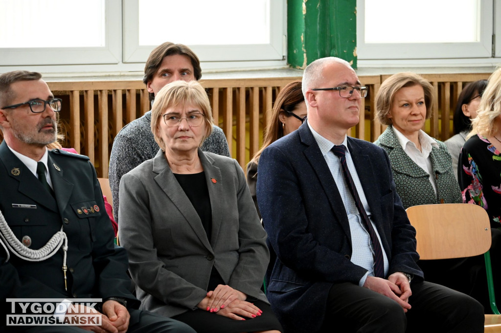 Pożegnanie maturzystów w tarnobrzeskim Rolniku