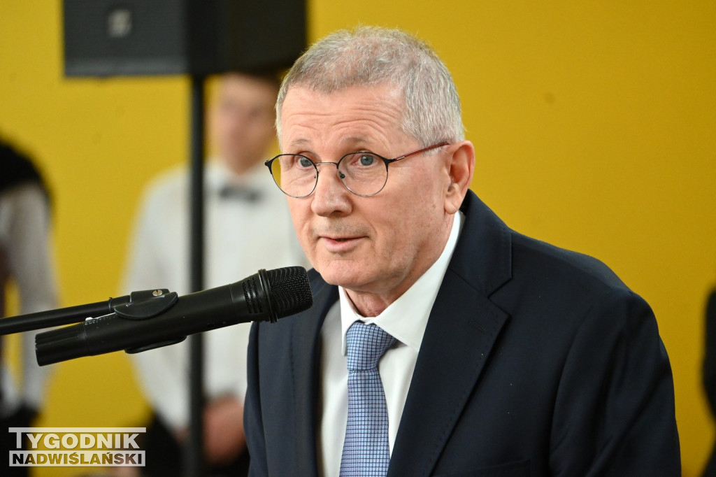 Pożegnanie maturzystów w tarnobrzeskim Rolniku