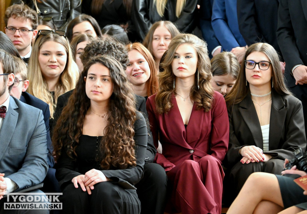 Pożegnanie maturzystów w tarnobrzeskim Rolniku