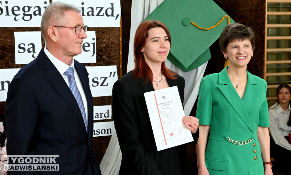 Pożegnanie maturzystów w tarnobrzeskim Rolniku