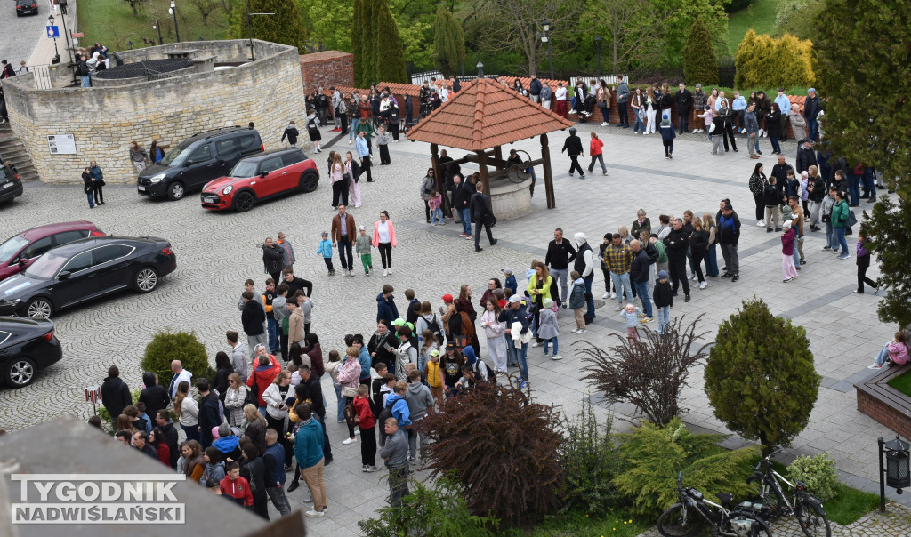 Pojedynek na wiedzę Gabrysia i robota