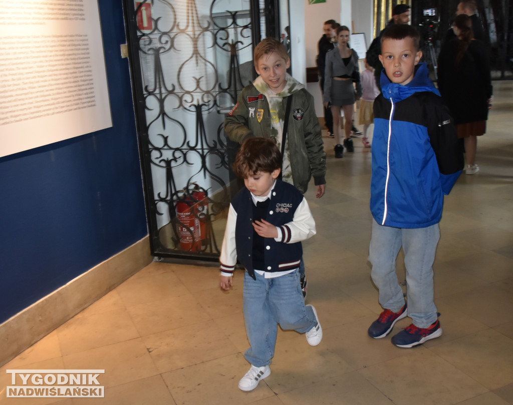 Pojedynek na wiedzę Gabrysia i robota