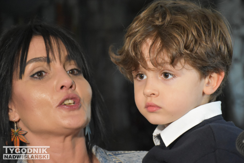 Pojedynek na wiedzę Gabrysia i robota