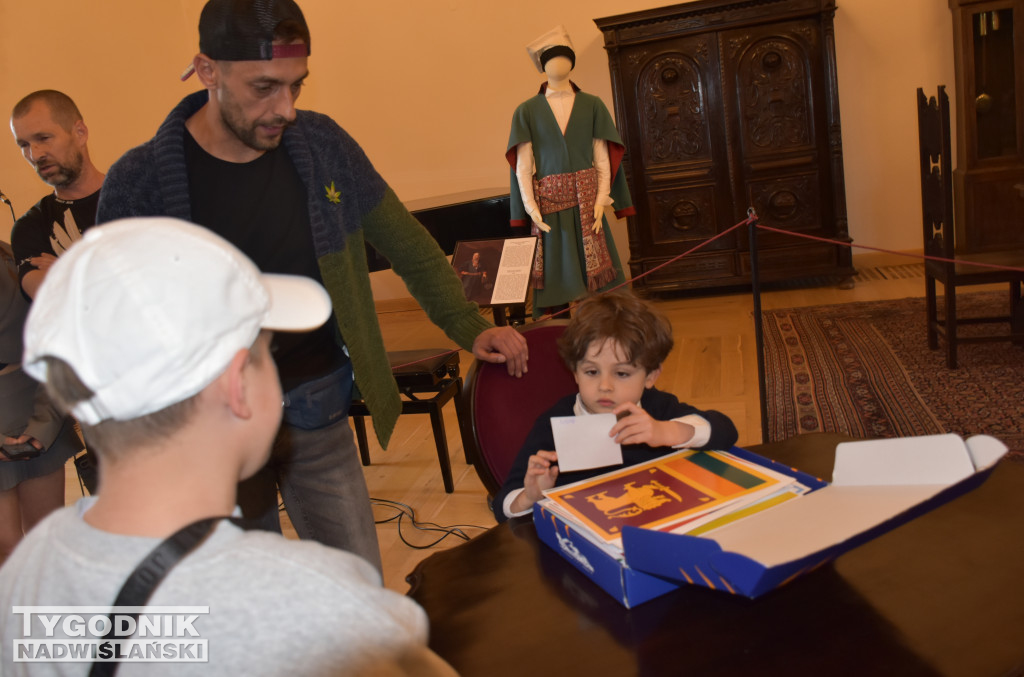 Pojedynek na wiedzę Gabrysia i robota