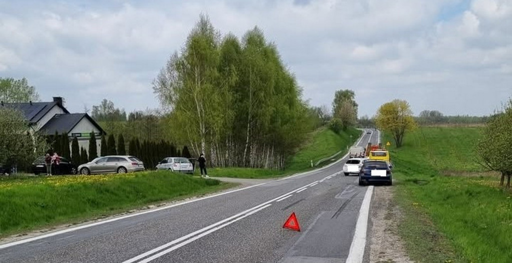 Wypadek na DK9 w Suliszowie