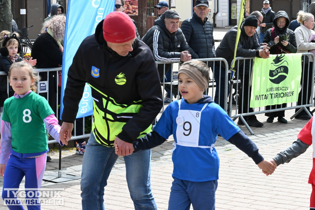 Sztafeta Przedszkolaków podczas 45. Biegu Siarkowca