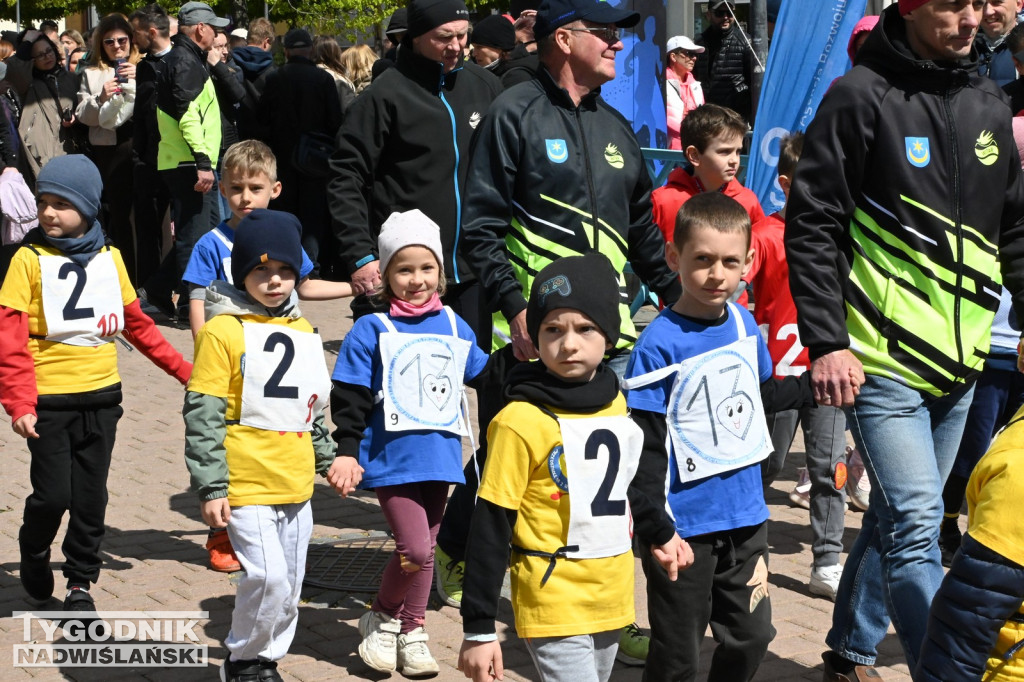 Sztafeta Przedszkolaków podczas 45. Biegu Siarkowca